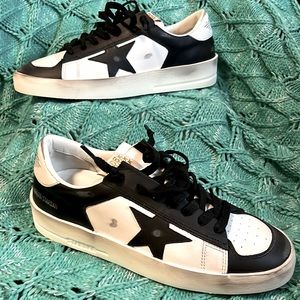 Golden Goose Women’s Stardan in Black and White Leather